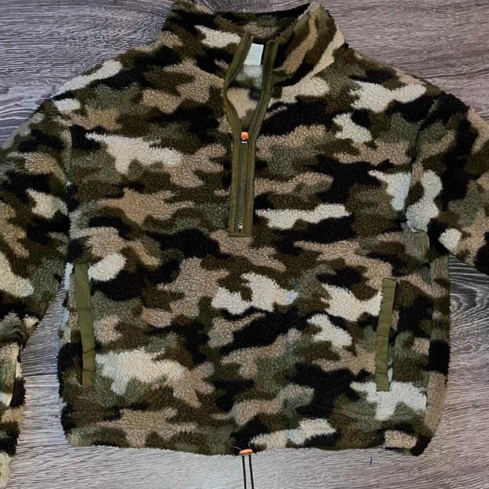 Camo Sherpa Fleece Quarter-Zip Pullover Jacket — Size Large (321)